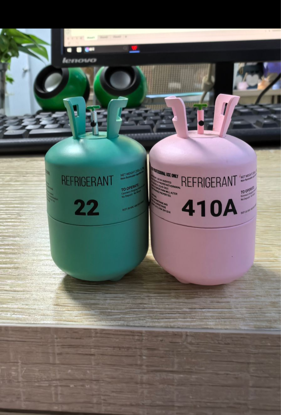 LIMITED EDITION Mini R22 Refrigerant Tank Model